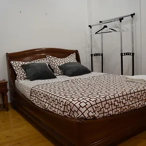 1 Neuf De Gamme Dans Quartier Chic Appartement